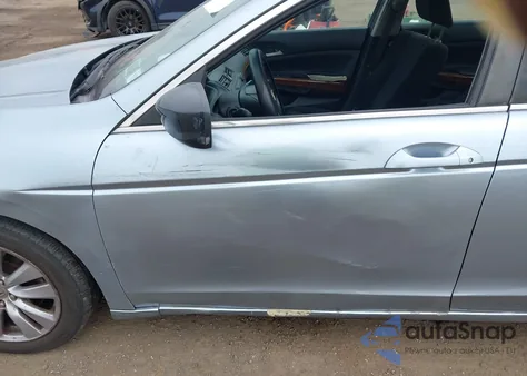 2011 Honda Accord 2.4 Ex z USA, uszkodzony, nr VIN 1HGCP2F73BA089196